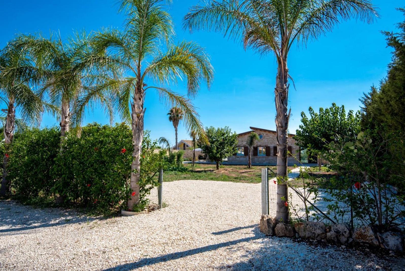 Villa Del Papiro Charme Apartments Avola Esterno foto