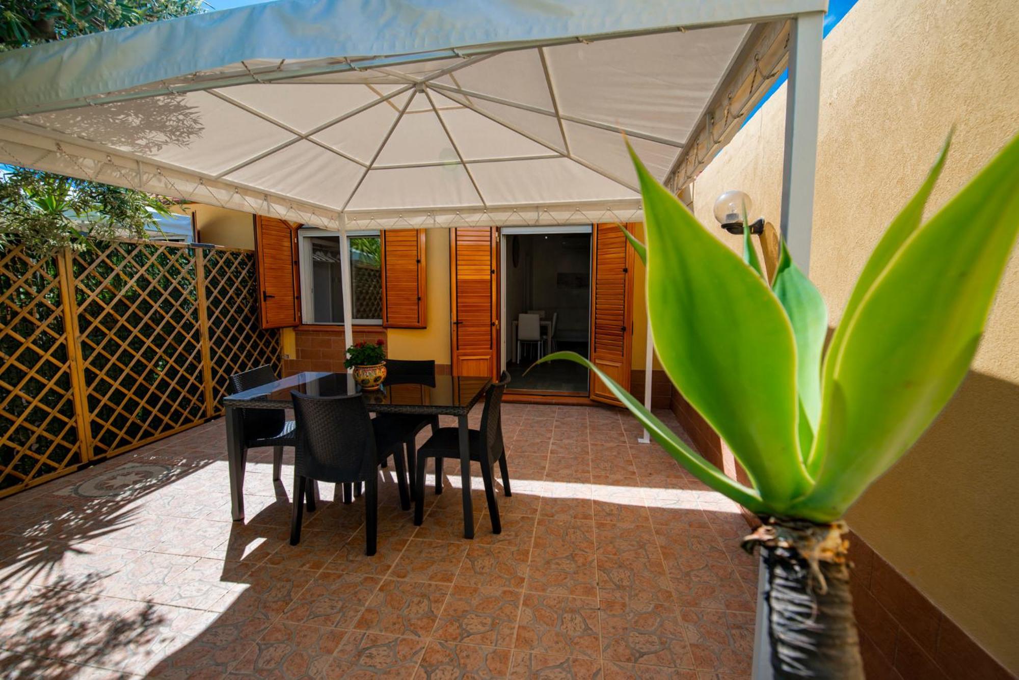 Villa Del Papiro Charme Apartments Avola Esterno foto