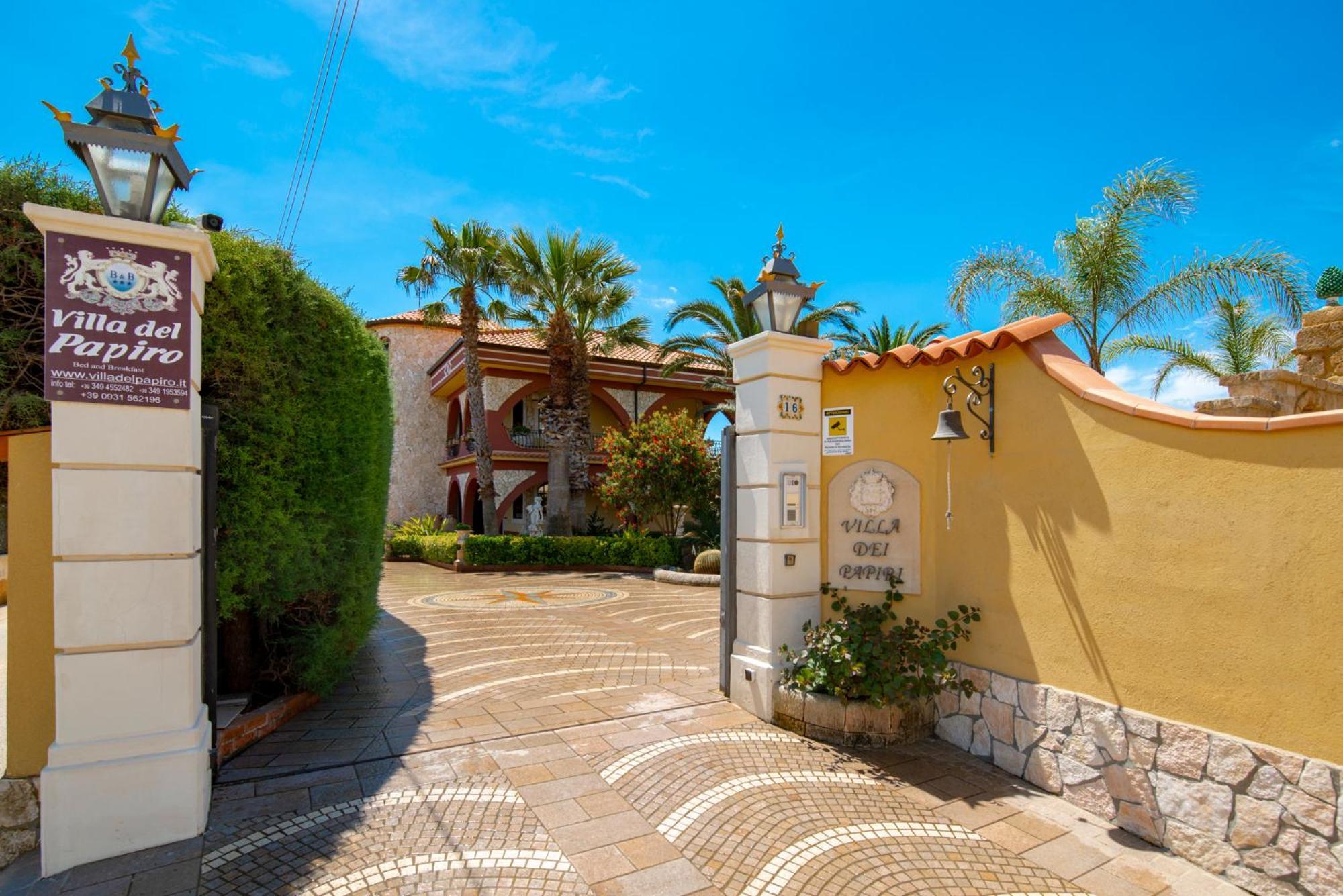 Villa Del Papiro Charme Apartments Avola Esterno foto