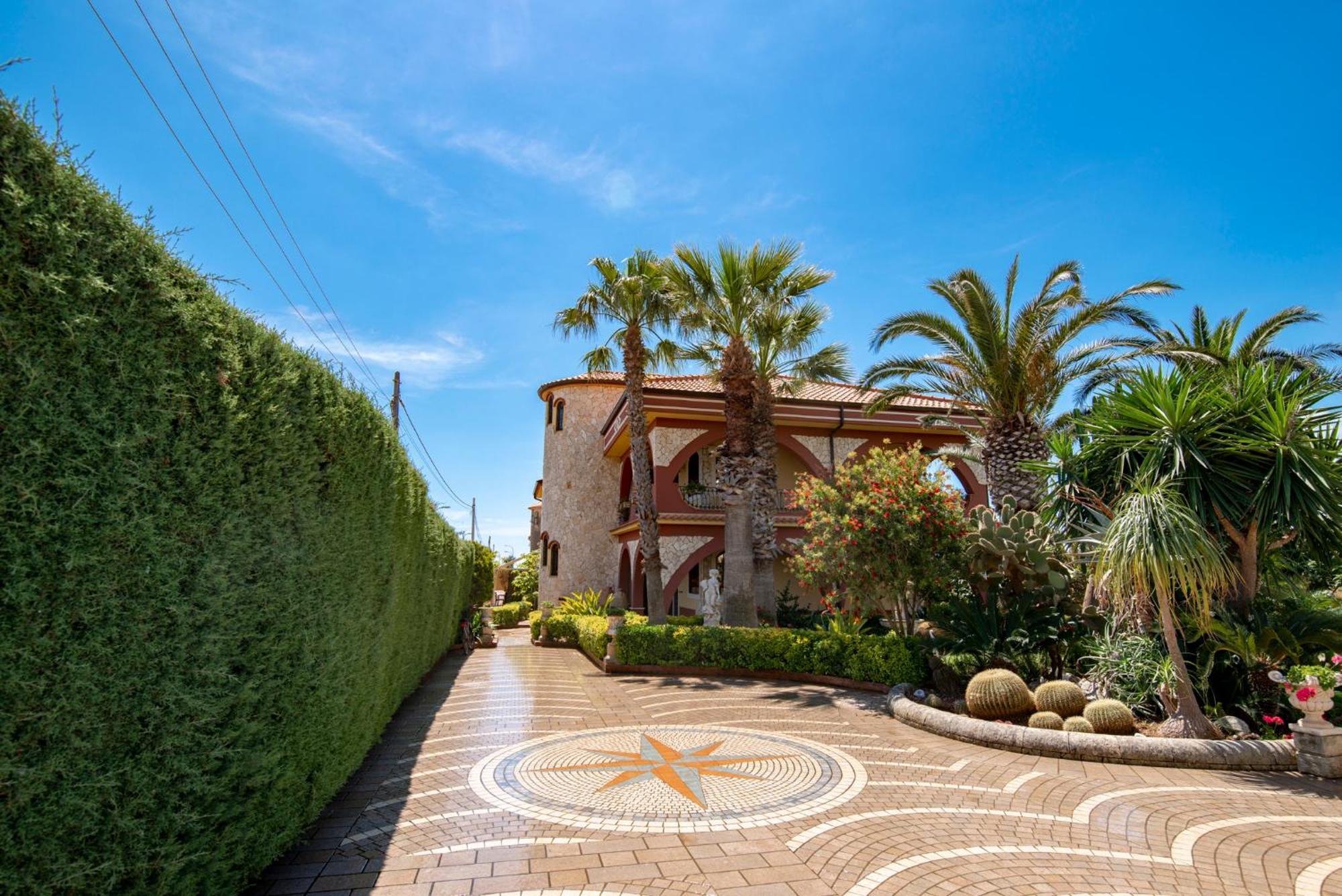 Villa Del Papiro Charme Apartments Avola Esterno foto